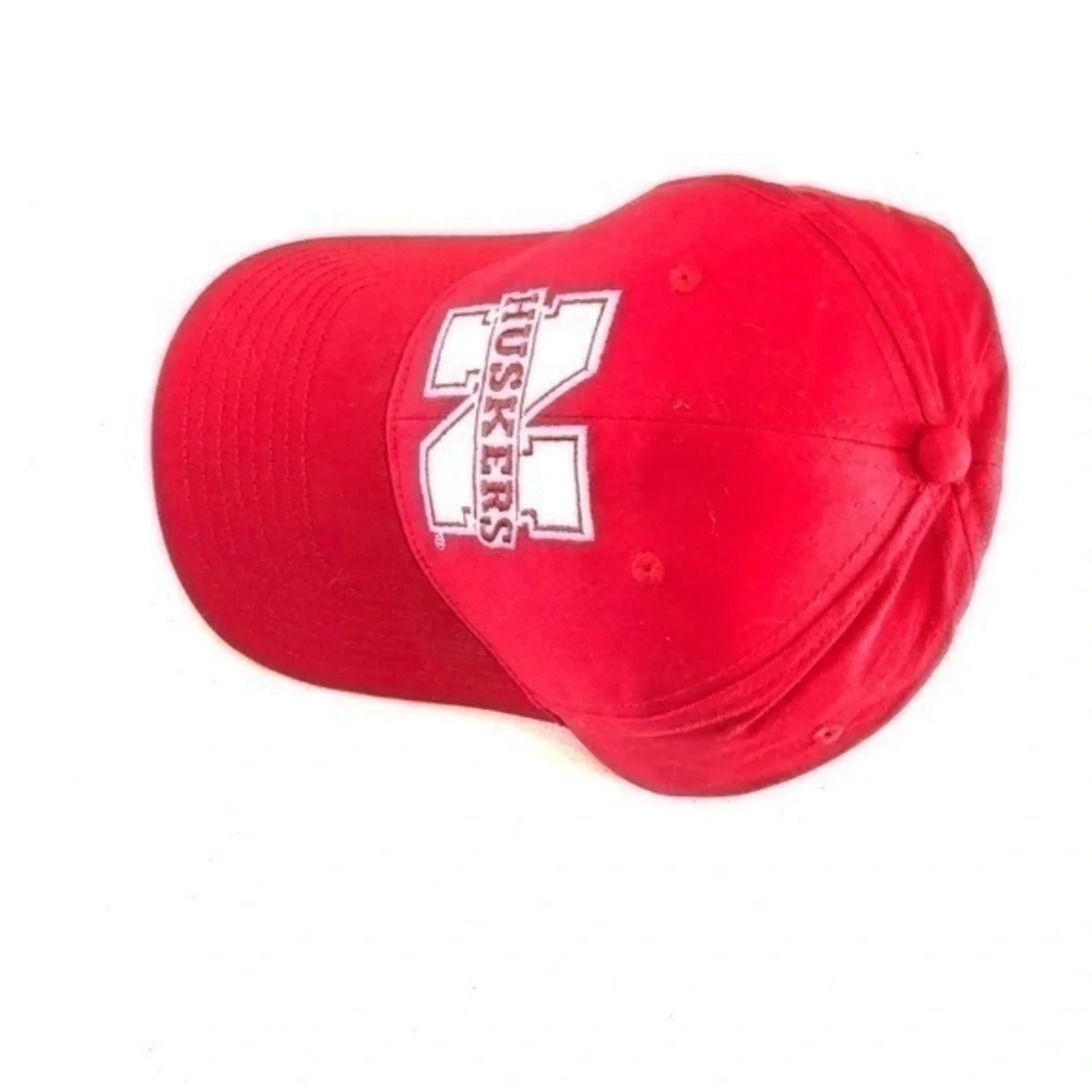 NWOT Nebraska Corn Huskers Men's Hat Adjustable